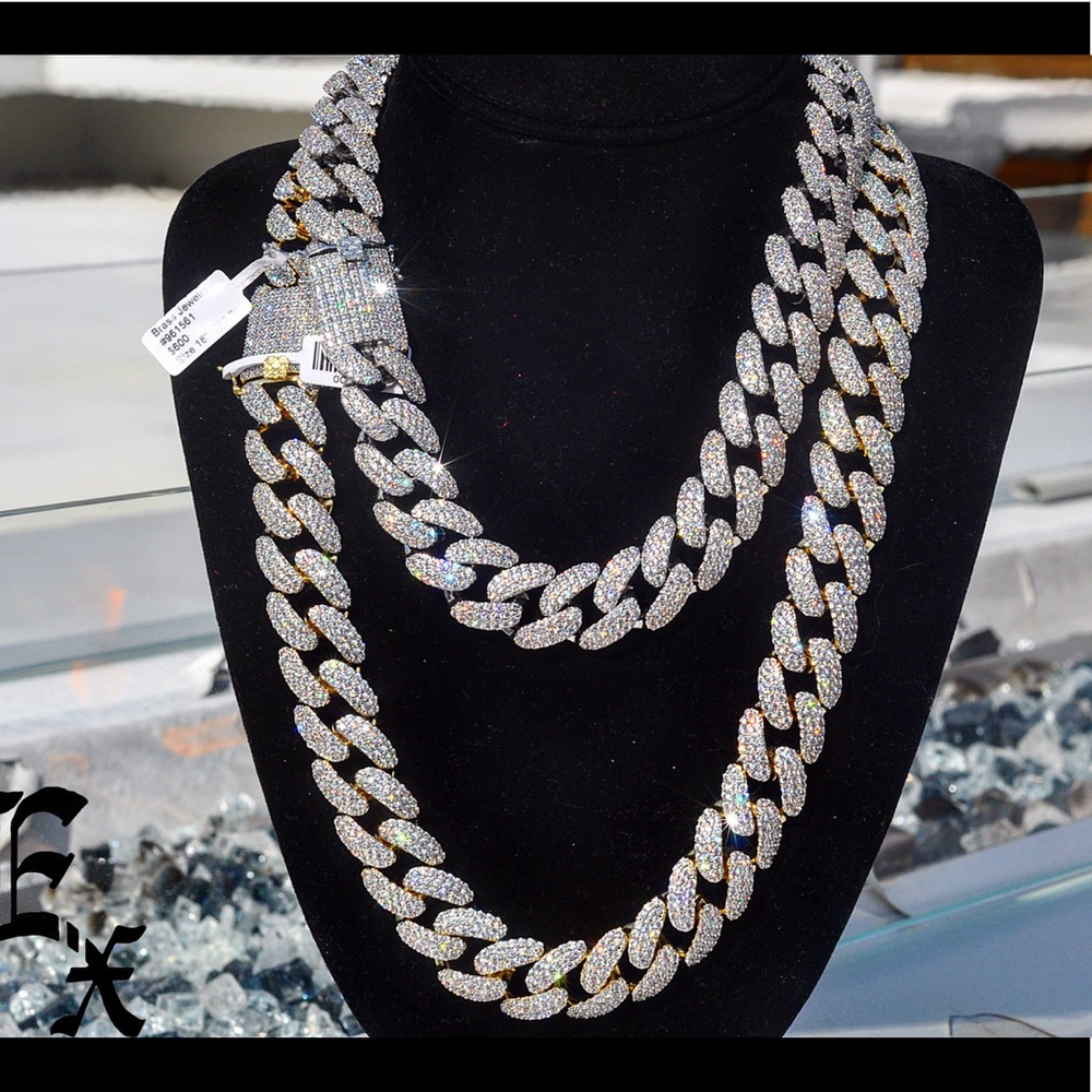 ✨Gold Cuban Chains White gold ✨